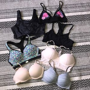 Victoria’s Secret Bras & Bralettes
